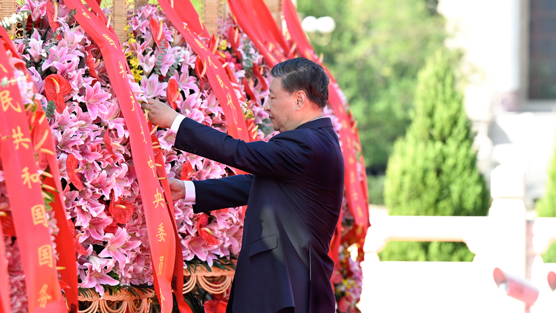 澳门美高梅金殿等党和国家领导人出席烈士纪念日向人民英雄敬献花篮仪式